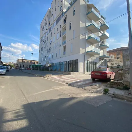 Xhm * Selitë e Vogël